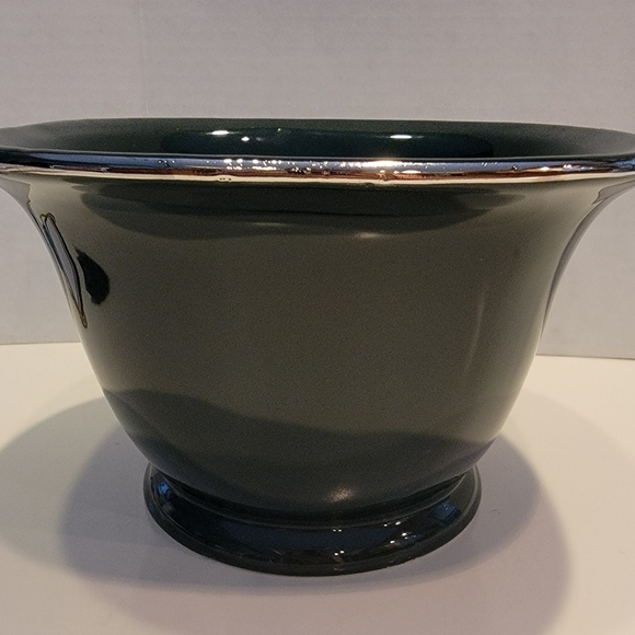 Bath& Body Works 1999 Holiday Edition Hunter Green Bowl Silver Trees & Rim - Picture 2 of 10